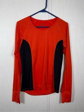 Women's Long Sleeve Athletic Tee in Red with Black Panels